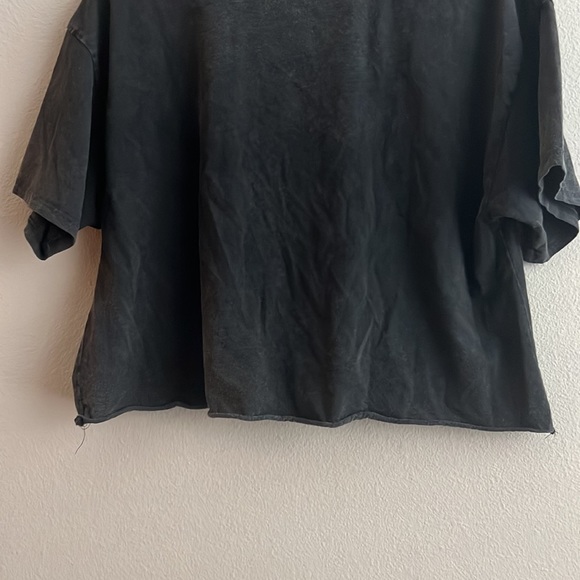 Cropped Rick and Morty T-Shirt - Picture 10 of 12